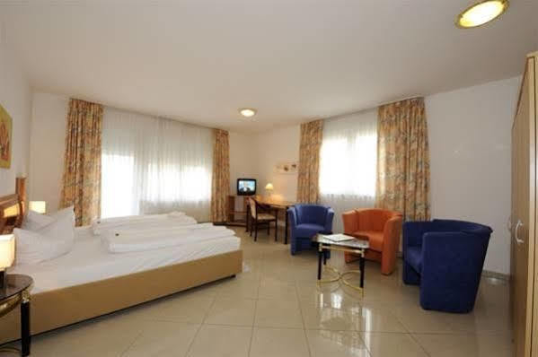 Rhein Neckar Hotel MHG Kültér fotó